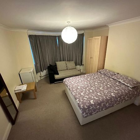 House Dollis Hill Apartment ลอนดอน ภายนอก รูปภาพ