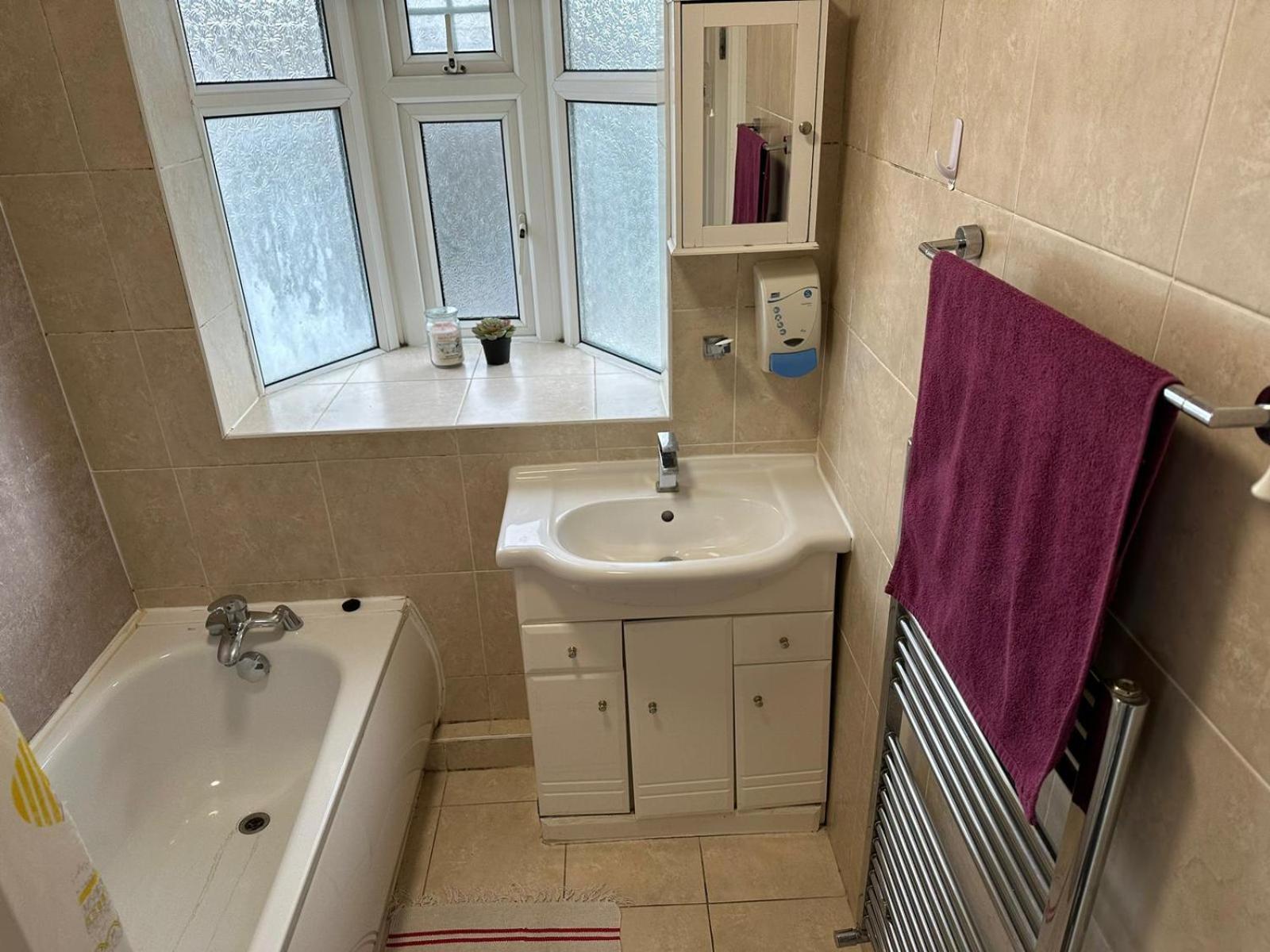 House Dollis Hill Apartment ลอนดอน ภายนอก รูปภาพ